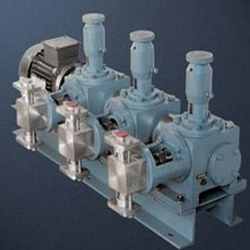 Triple Headed Dosing Pumps For Chromatography
